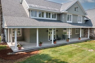 29 Stark Farm Rd, Winhall, VT 05340
