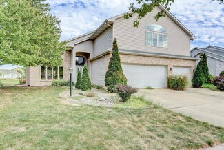 3206 Cypress Creek Rd, Champaign, IL 61822