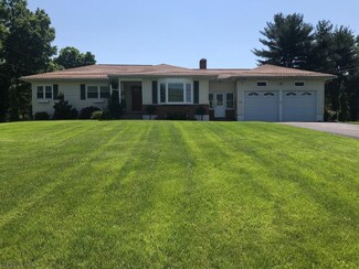 306 Upper Snake Spring Rd, Everett, PA 15537