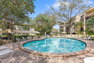 6060 S Falls Circle Dr Unit 207, Lauderhill, FL 33319