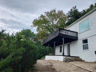 530 Mountain St, Aberdeen, OH 45101