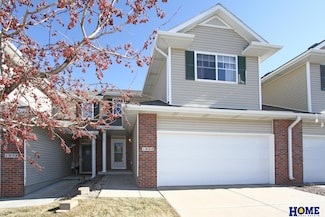 1954 Connor St, Lincoln, NE 68505
