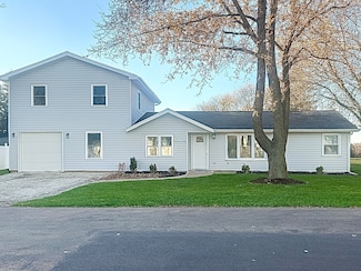 2351 Caton Farm Rd, Crest Hill, IL 60403