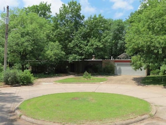 1512 N Wildwood Ct, Stillwater, OK 74075
