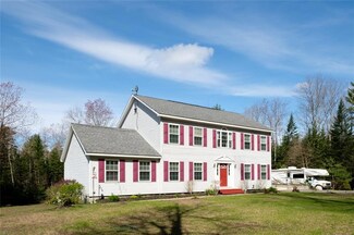 49 Hooper Sands Rd, South Berwick, ME 03908