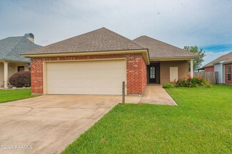 506 Braxton Dr, Youngsville, LA 70592