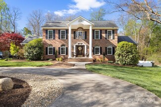237 Westwood Dr, Morganton, NC 28655