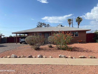 6309 E Calle Pegaso, Tucson, AZ 85710