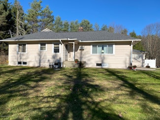 1501 Mount Cobb Rd, Jefferson Township, PA 18436