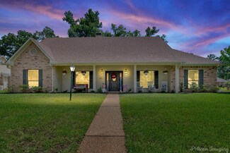 10002 Canterbury Dr, Shreveport, LA 71106