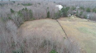 Lot 3 N Lake Dr, Hartfield, VA 23071