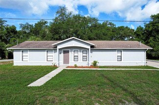 902 Oleander St, New Smyrna Beach, FL 32168