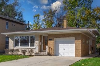 6228 N Forest Glen Ave, Chicago, IL 60646