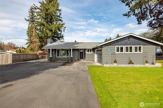 18826 Fisherman's Loop, Burlington, WA 98233