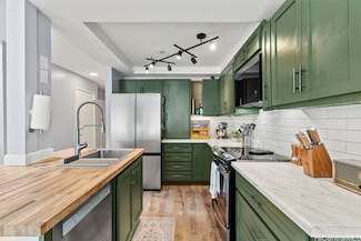 47-228 Hui Akikiki Place Unit 701, Kaneohe, HI 96744