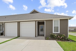 8602 Edgewater Dr, Baton Rouge, LA 70820