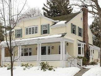 22 Brae Burn Rd, Auburndale, MA 02466