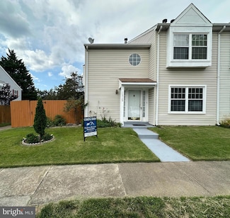 14018B Grumble Jones Ct, Centreville, VA 20121