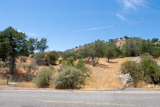93 N Dome Dr, Coarsegold, CA 93614