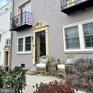 6725 Hillandale Rd, Chevy Chase, MD 20815