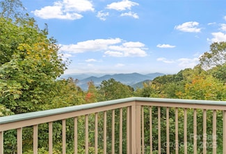 21 Ivy Ridge Rd, Burnsville, NC 28714