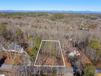 119 Beacon Ridge Cir, Keowee Key, SC 29676
