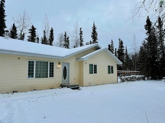 2220 Chateau Ct, North Pole, AK 99705