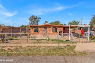 632 W Calle Garcia, Tucson, AZ 85706