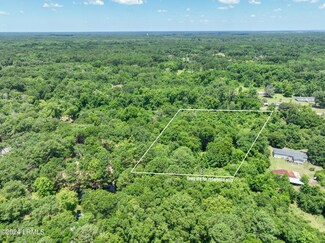 559 Avenue of Oaks, St. Helena Island, SC 29920