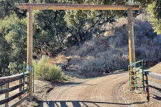 17114 Cachagua Rd, Carmel Valley, CA 93924
