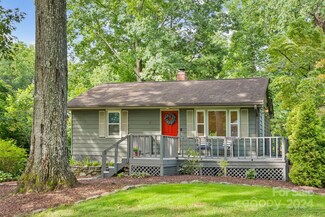 290 Maple Ct, Arden, NC 28704
