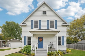 498 Ruggles St, Fond Du Lac, WI 54935