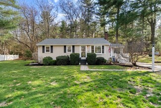 158 Grove St, Norwell, MA 02061