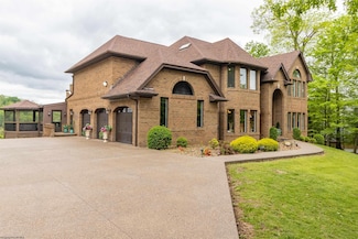 4759 Ridgetop Dr, Morgantown, WV 26508