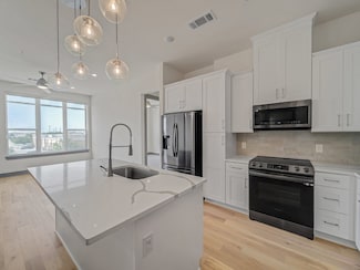 2700 Old Denton Rd Unit 3347, Carrollton, TX 75007