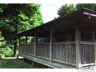 282 Wild Hog Creek Rd, Rosman, NC 28772