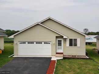 505 Juniper Ln NW, Montgomery, MN 56069