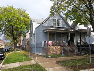 2059 N Kedvale Ave, Chicago, IL 60639