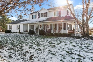 8098 Rice Rd, Amherst, OH 44001