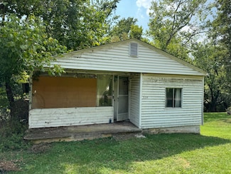 325 Raleigh Ave, Vinton, VA 24179