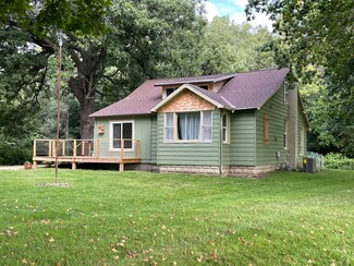 635 E Main St, Tiskilwa, IL 61368