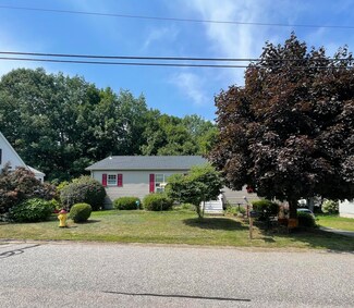17 Fox Ridge Dr, Berwick, ME 03901