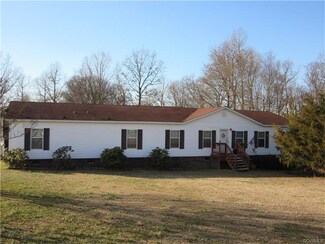 5750 Cedar Ln, Amelia Court House, VA 23002