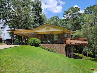 1816 Briarwood Ln SE, Cullman, AL 35055