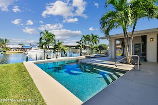 17 Danube River Dr, Cocoa Beach, FL 32931