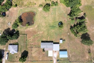 34193 N 4000 Rd, Ramona, OK 74061