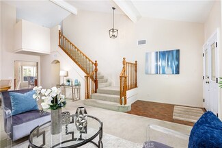 7 Ashwood Unit 9, Irvine, CA 92604