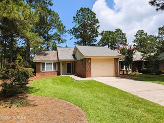 105 Pinehurst Trace Dr, Pinehurst, NC 28374