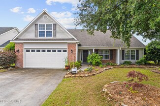 8608 Plantation Landing Dr, Wilmington, NC 28411