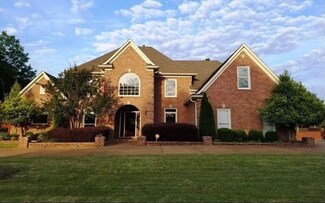 1042 Summer Springs Rd, Collierville, TN 38017